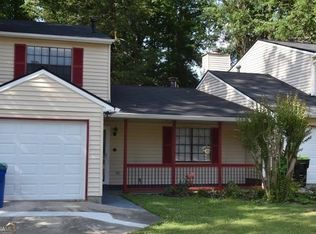 1002 Pine Tree Trl S, Atlanta, GA 30349