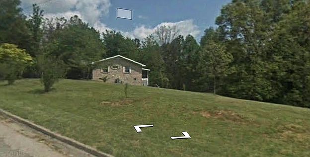 2nd image of 172 Dean Hill Rd