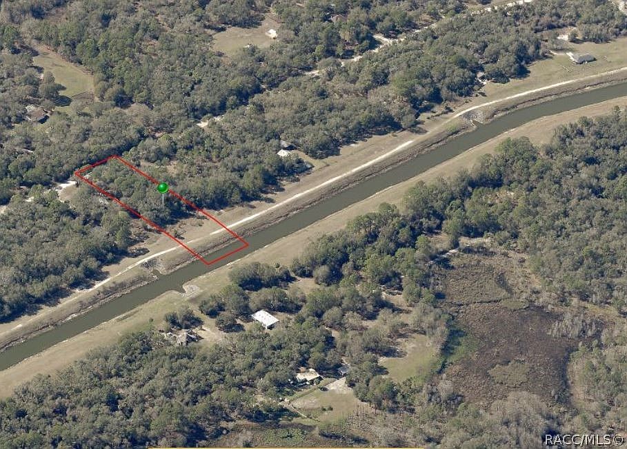 2nd image of 7175 N Nature Trl