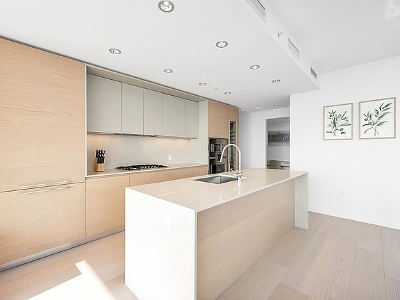 4th image of 1289 Hornby St #D80