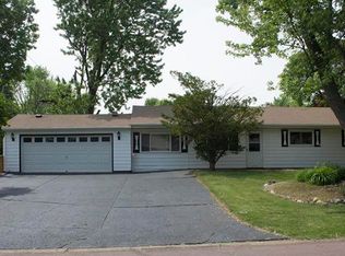 4011 Tipton Dr, Saint Louis, MO