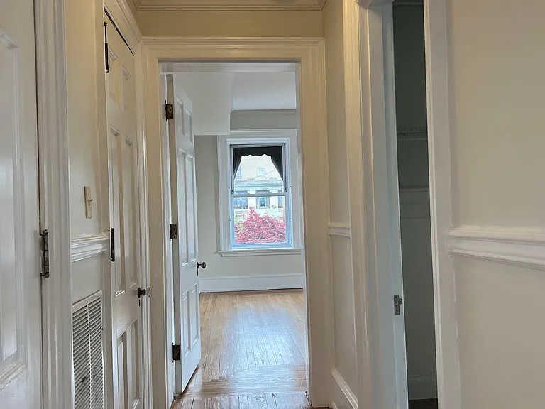 4 E North Ave #2N — Photo 9