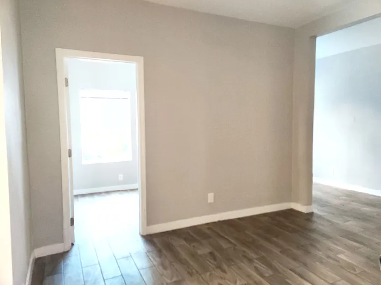 901 N Arrowhead Ave — Photo 7