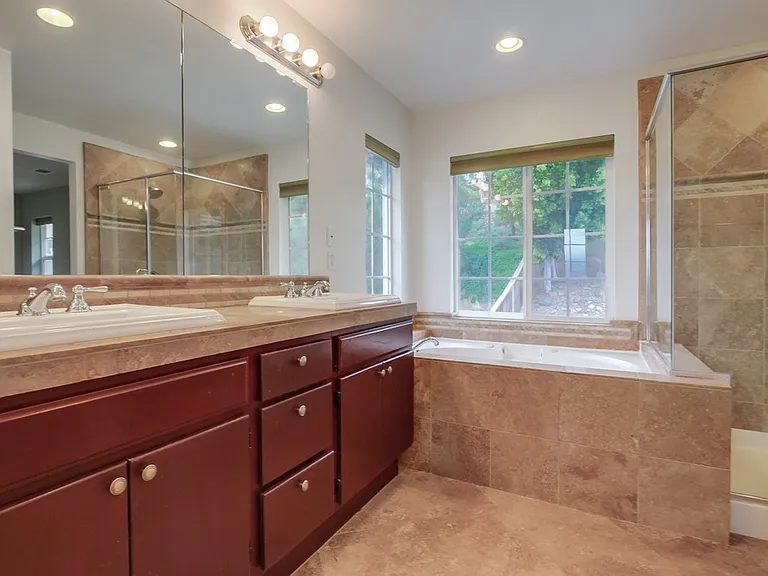 936 Citrine Way — Photo 21