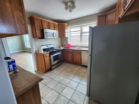 8844 La Crosse Ave, Skokie, IL