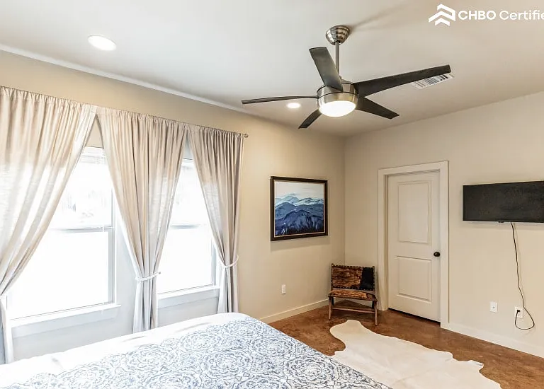 10119 Longhorn Skyway — Photo 14