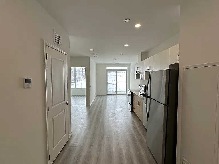 191 Elmira Rd S #409 — Photo 2
