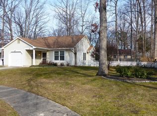 4 Hamilton Ct, Berlin, NJ 08009