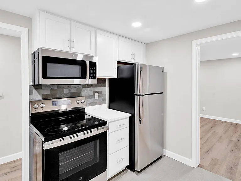 Heathmore Villas Apartments — Photo 30