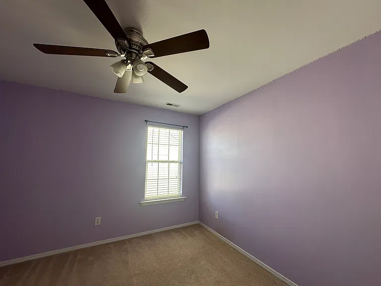 404 Treybrooke Dr — Photo 58