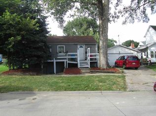 502 16th Ave N, Clinton, IA 52732