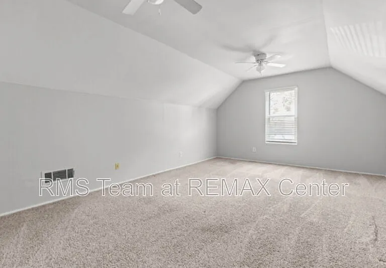 2979 Sentinel Cir — Photo 24