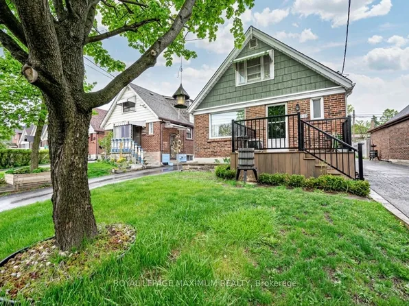 2113 Keele St, Toronto, ON M6M 3Z3