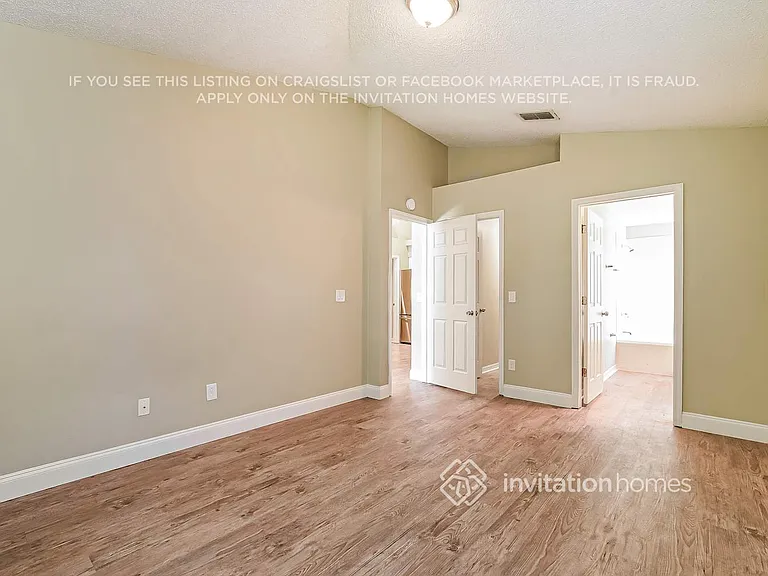 9472 Brackin St — Photo 10