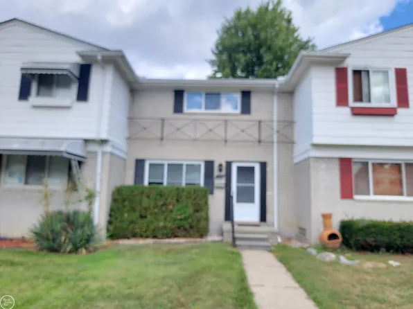 129 Parnacott Dr, Mount Clemens, MI 48043