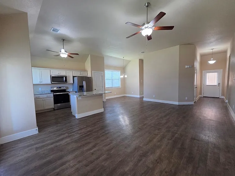 227 Dudley Way — Photo 12