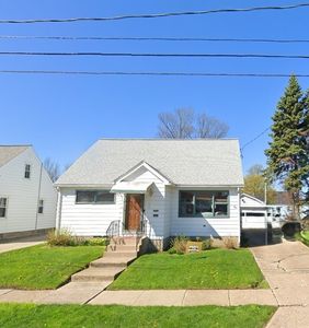 2430 Willow St, Erie, PA, 16510
