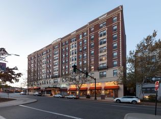 1295 Beacon St #404, Brookline, MA 02446