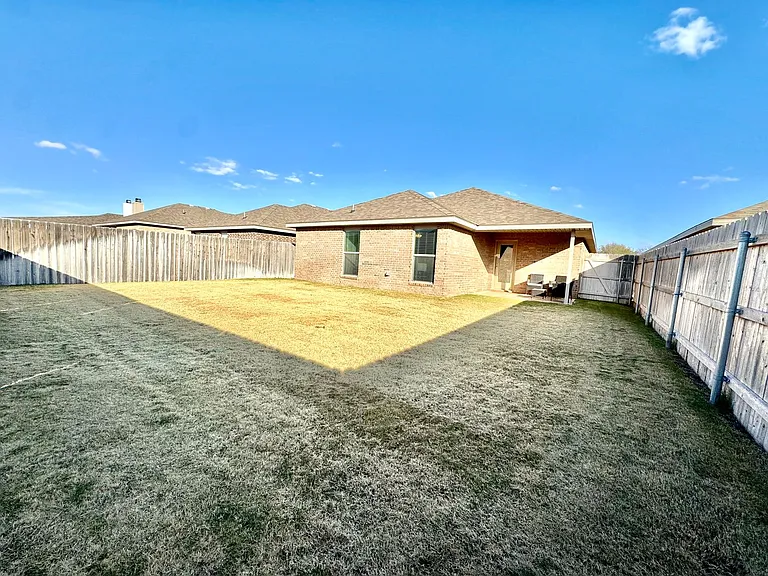 3108 Urbana Ave — Photo 31