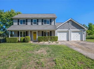 305 Ridge Hill Cir, Canton, GA 30115