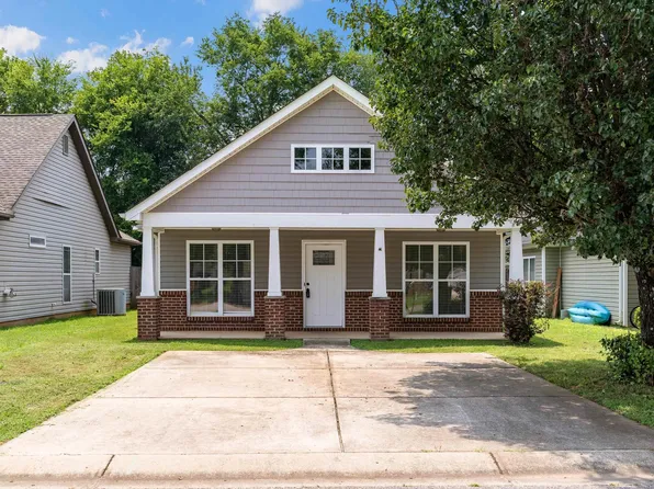 116 Moss Stone Ln, Calera, AL 35040