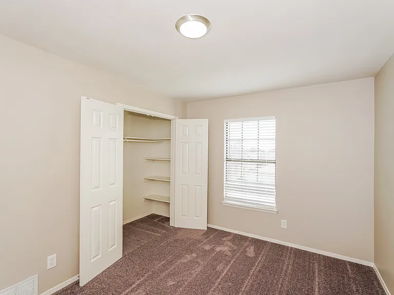 232 Sunset Dr — Photo 14