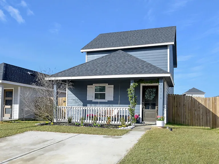 16516 Jasmine Marie Pl — Photo 3