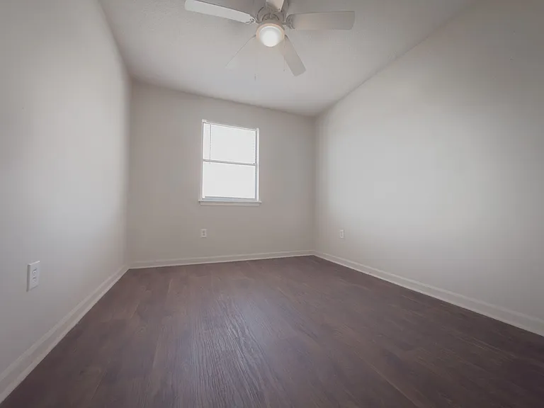 1441 Remount Rd — Photo 12
