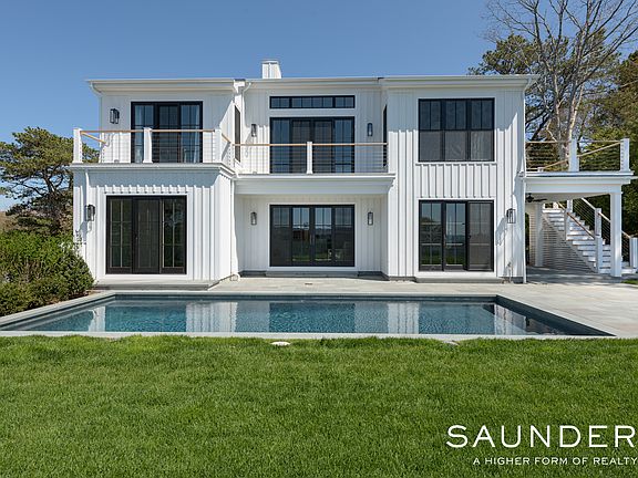 3rd image of 29 Aqua Dr