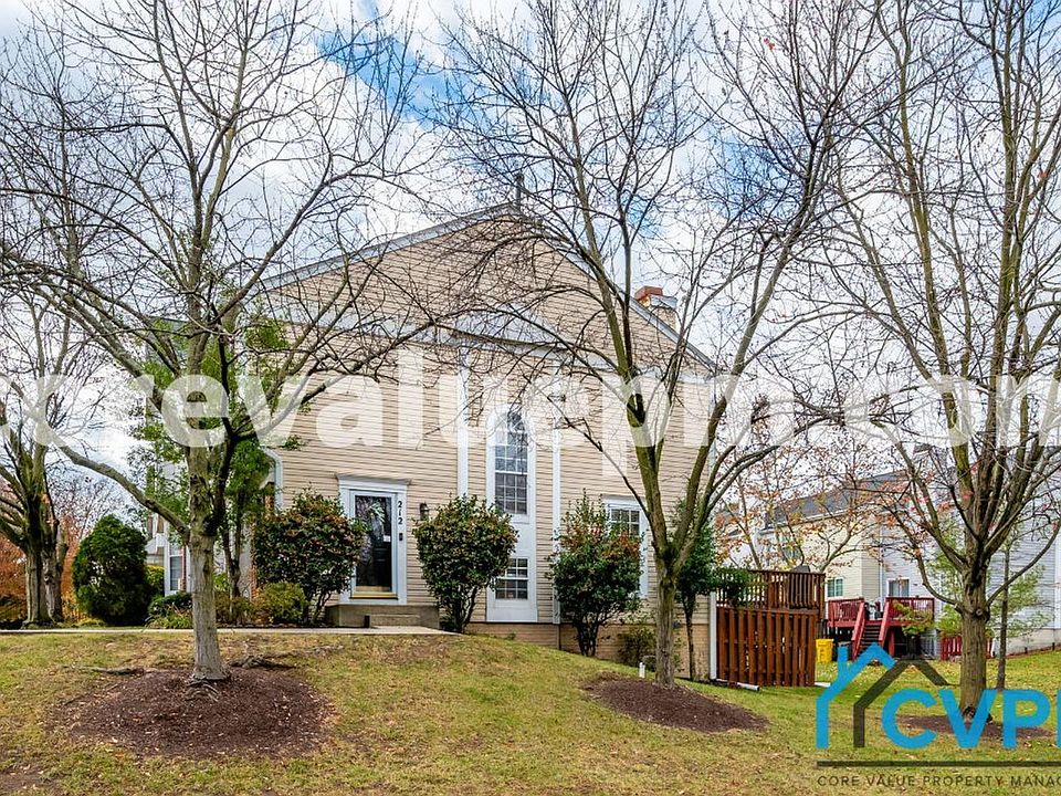 1st image of 212 Kirbys Landing Ct