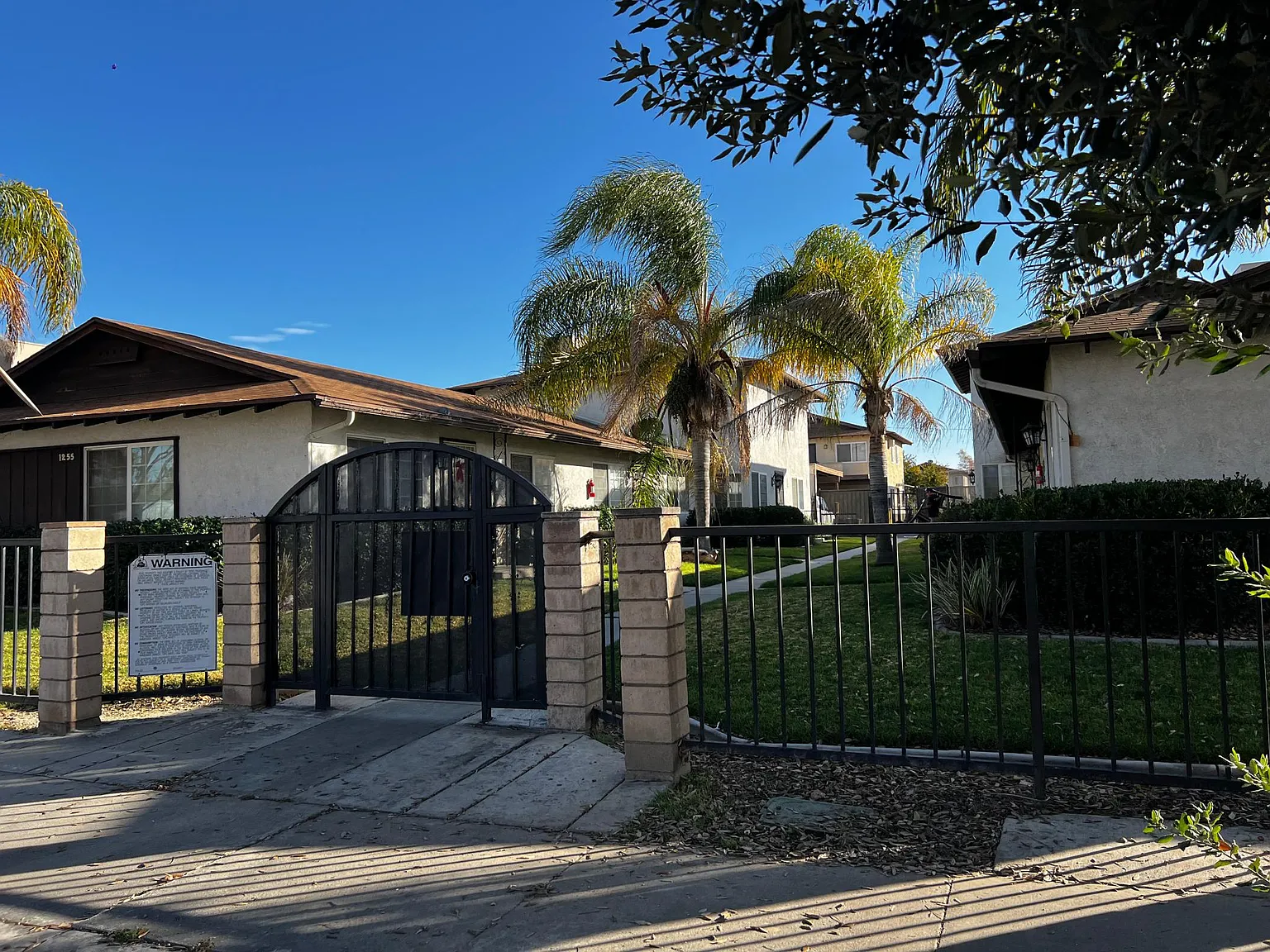 2 bed, 1050 sqft, $1,850 — Photo 1