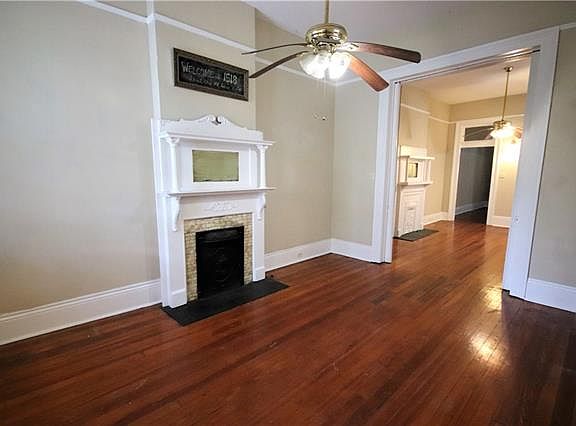 2nd image of 1518 S Carrollton Ave