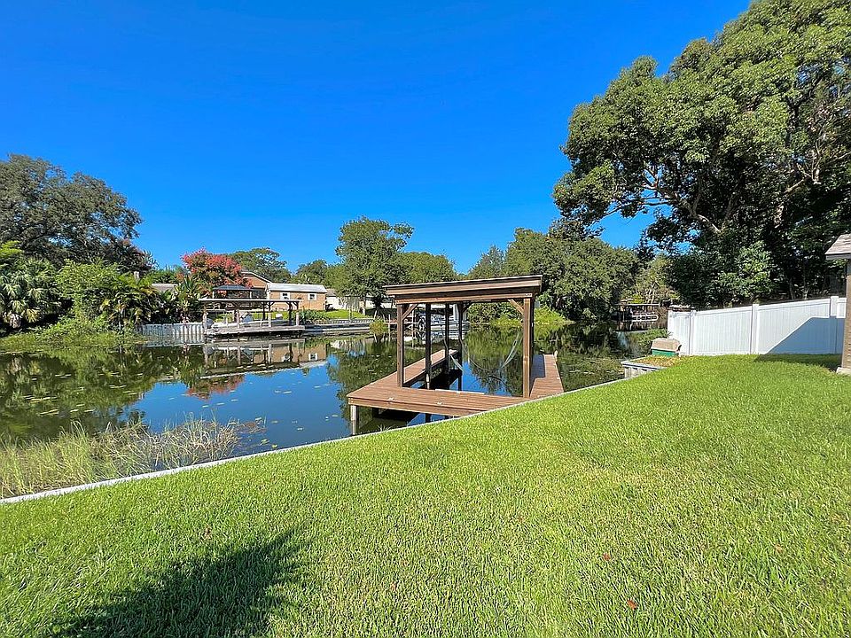27805 Lois Dr, Tavares, FL 32778 Zillow