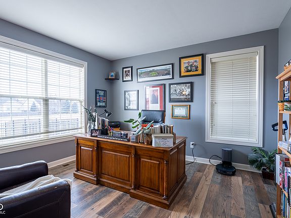 5th image of 12516 Bellingham Blvd