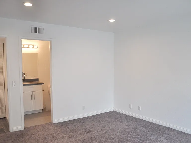 7521 Brookside Rd — Photo 19