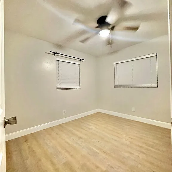 5635 5th Ave — Photo 9