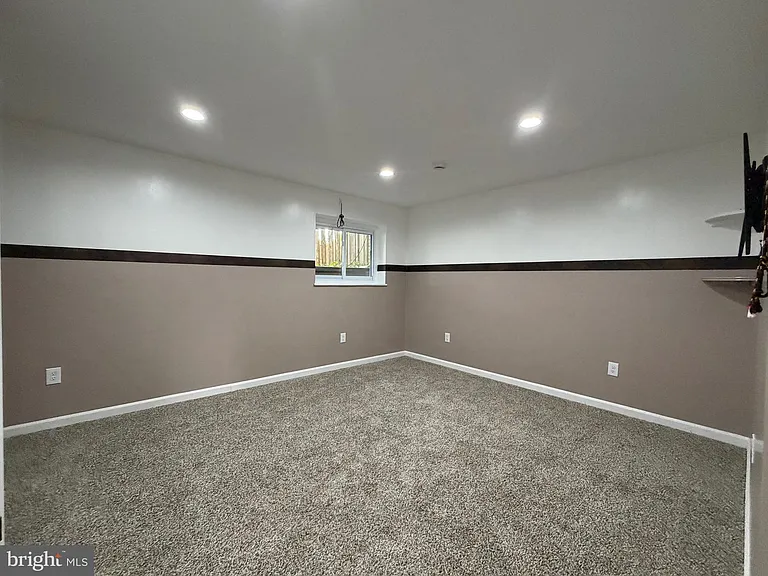 9609 Clocktower Ln — Photo 19
