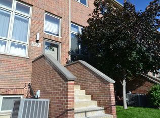 6824 W 65th St #5, Chicago, IL 60638