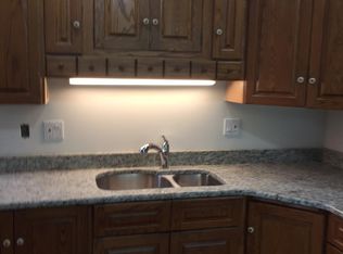 27 N State St APT 4, Brownstown, PA 17508