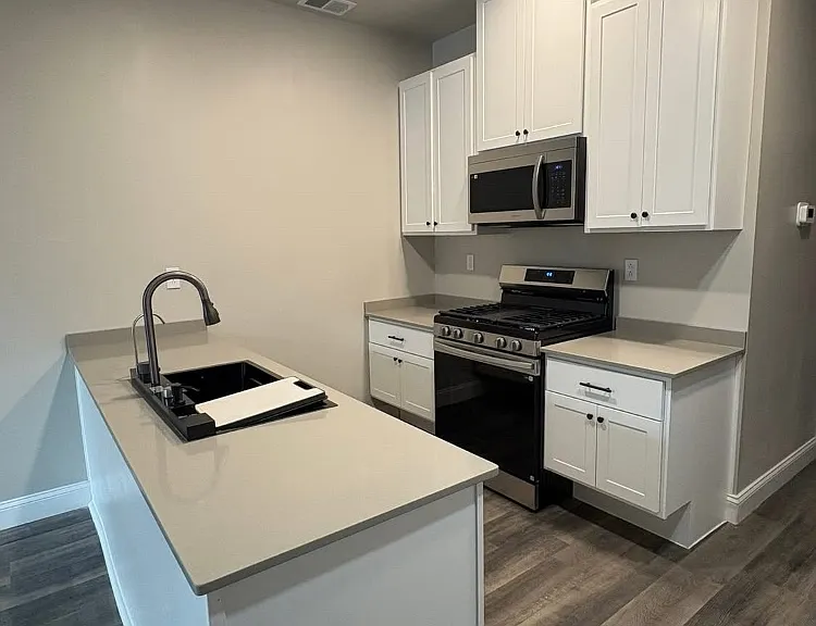 188 Main St #1-10 — Photo 29