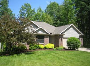 7400 Stoney Creek Dr, Augusta, MI 49012