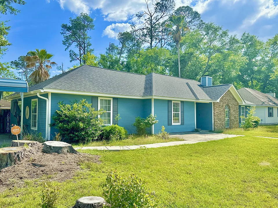 1111 Timber Line Dr