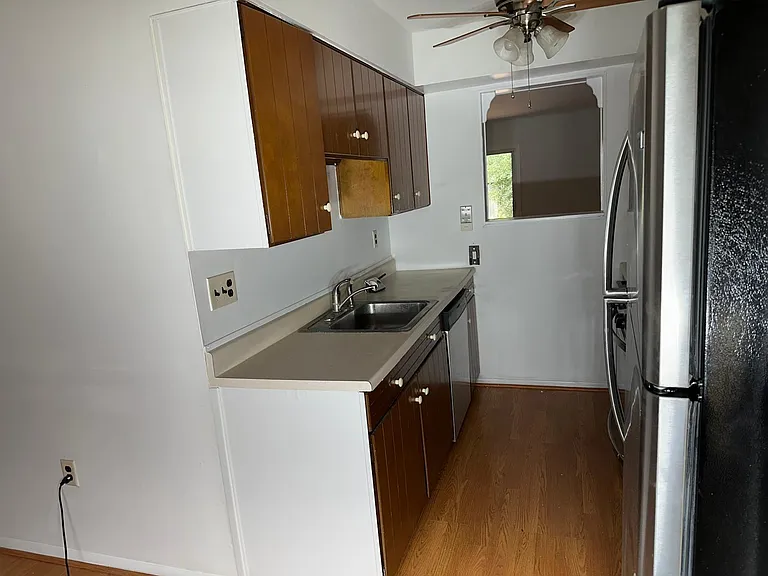 34 Hampton Ct — Photo 10