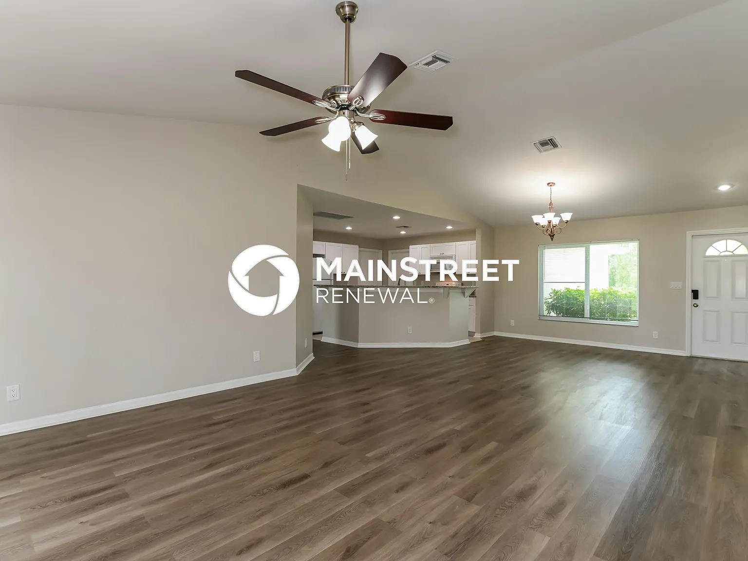 3605 NE 21st Pl — Photo 3