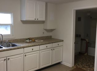 328 W National Dr, Newark, OH 43055