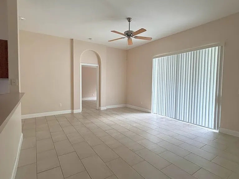 11641 Wishing Well Ln — Photo 8