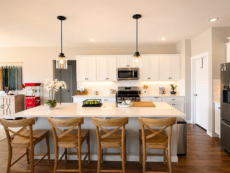 5004 W Vanderbilt Dr — Photo 12