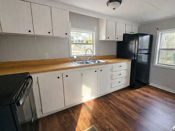 4th image of 412 McElhaney Rd Lot 17