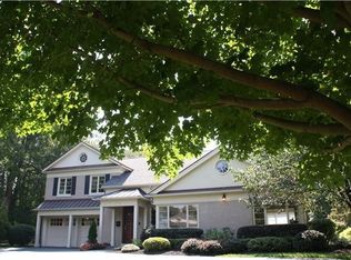 275 Ambassador Dr, Rochester, NY 14610