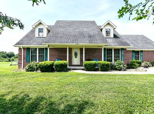 141 Heartland Dr, Lebanon, KY 40033